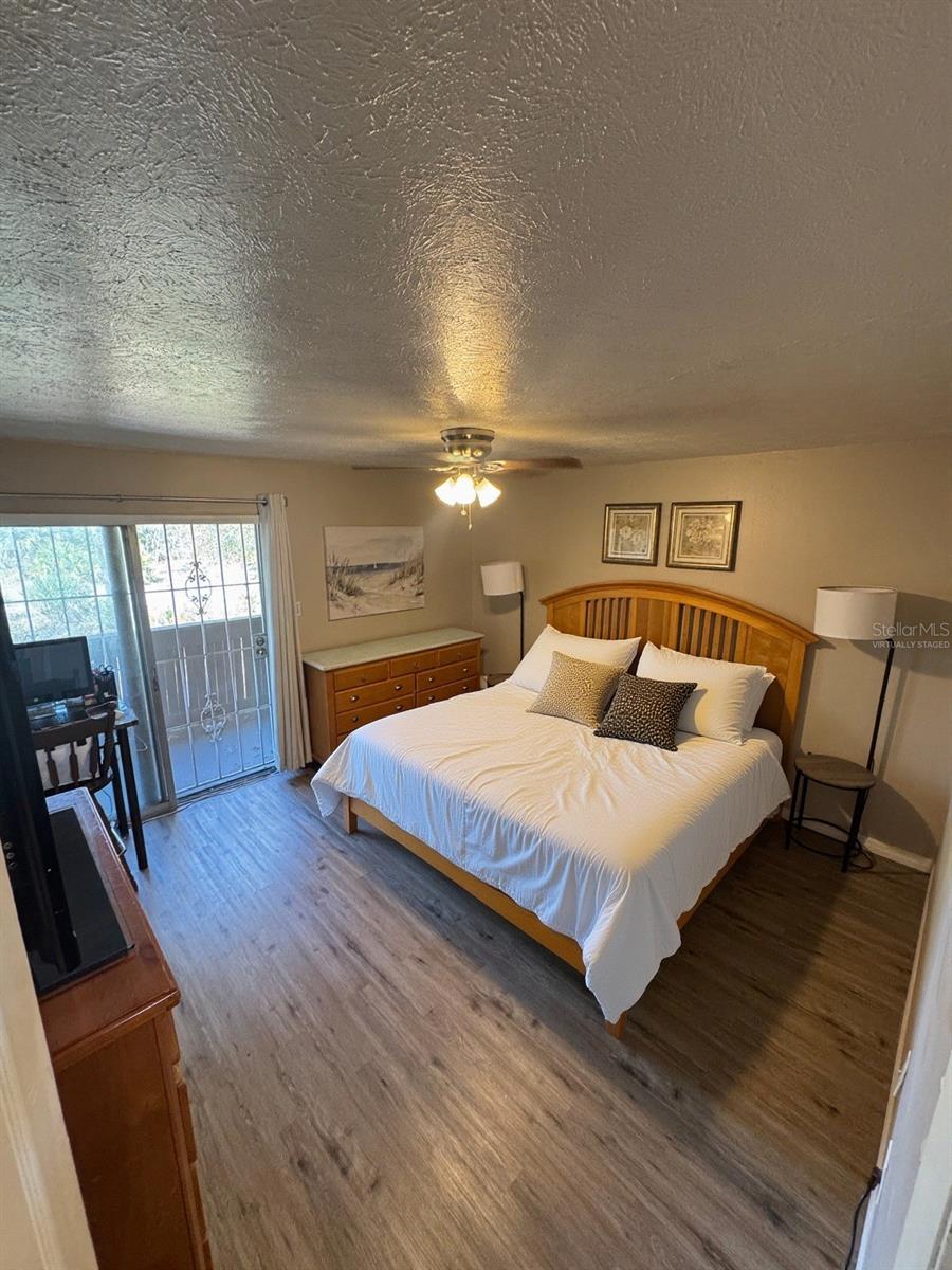 Image 13 of 22 For 1836 Warringwood Drive B4