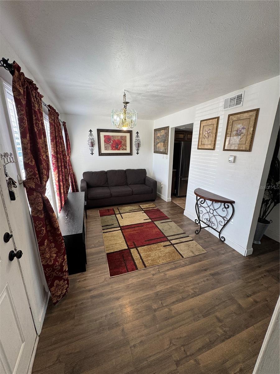 Image 3 of 22 For 1836 Warringwood Drive B4