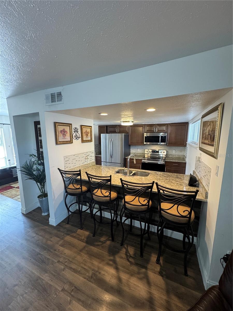 Image 6 of 22 For 1836 Warringwood Drive B4