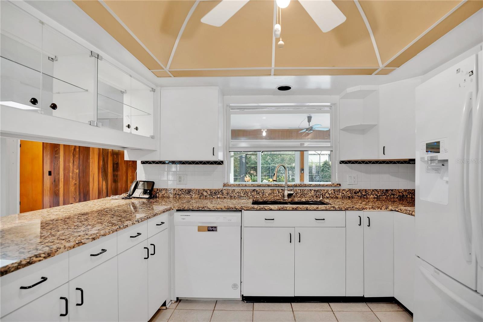 Image 14 of 49 For 4210 Stonewall Drive