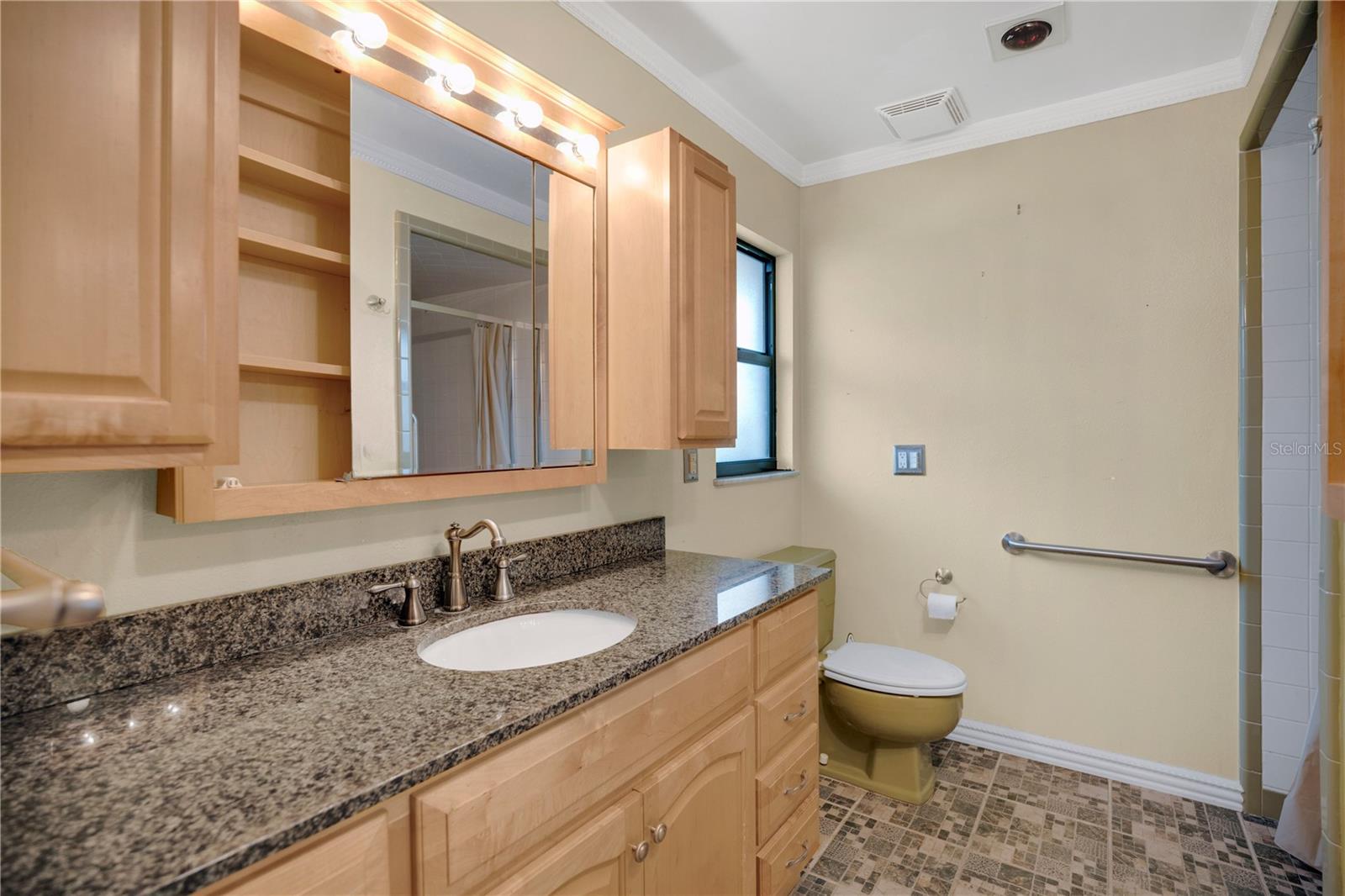 Image 17 of 49 For 4210 Stonewall Drive