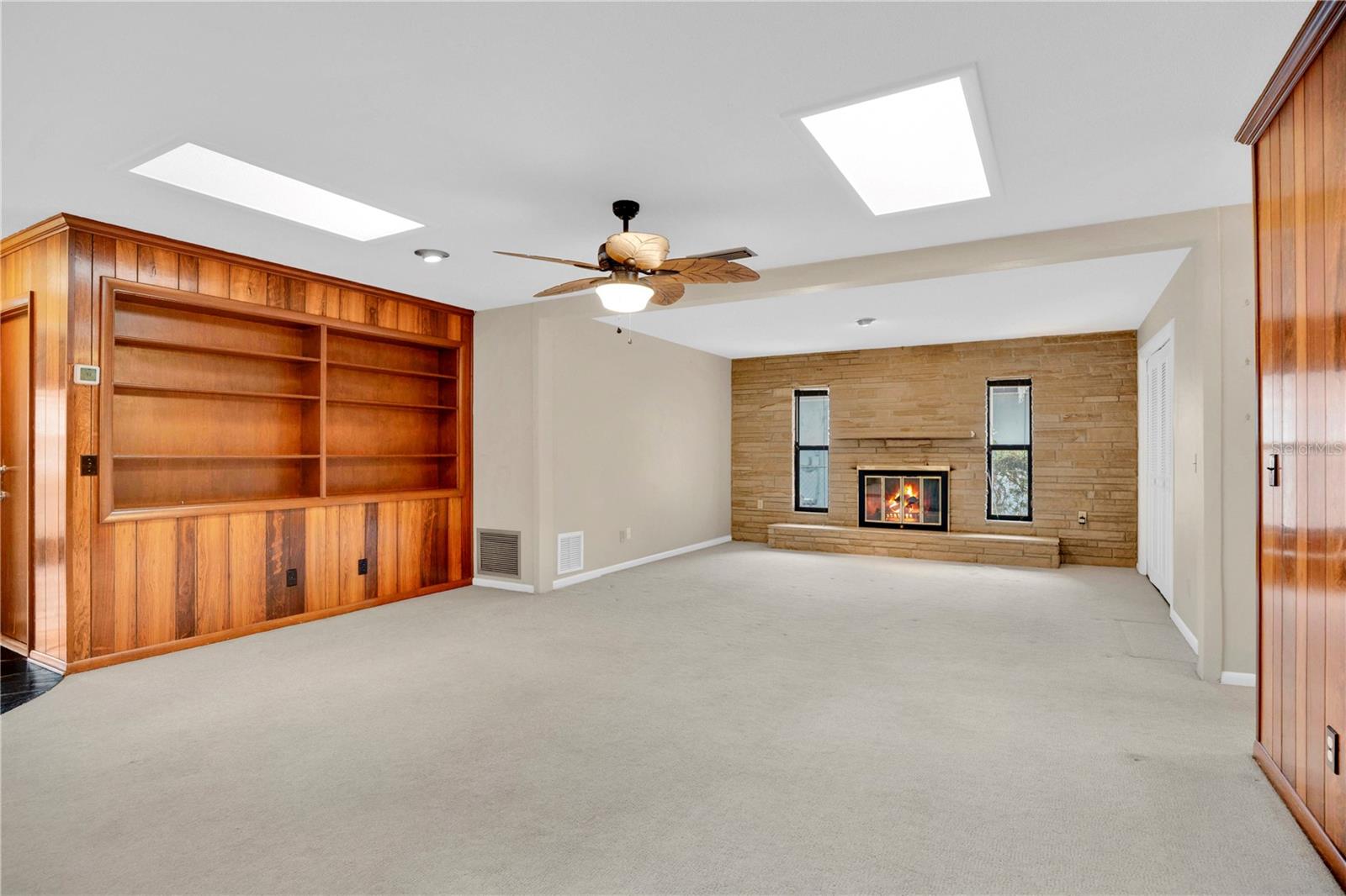 Image 22 of 49 For 4210 Stonewall Drive