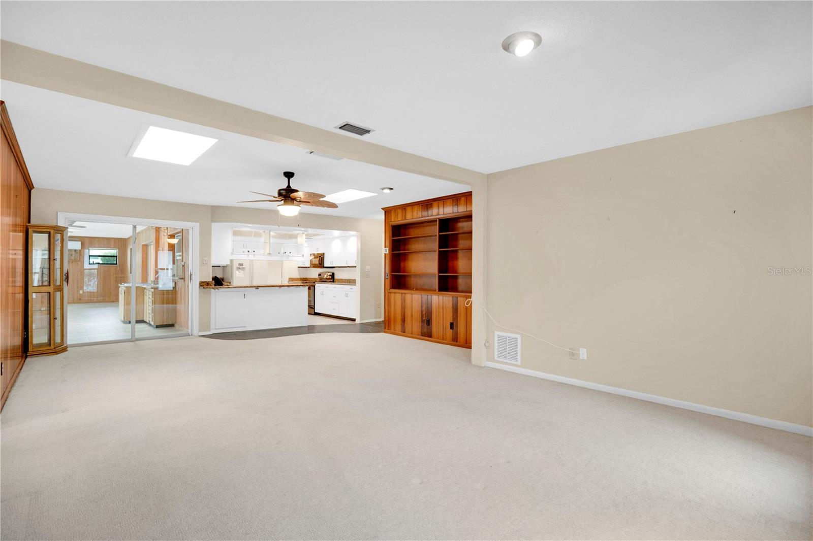 Image 23 of 49 For 4210 Stonewall Drive