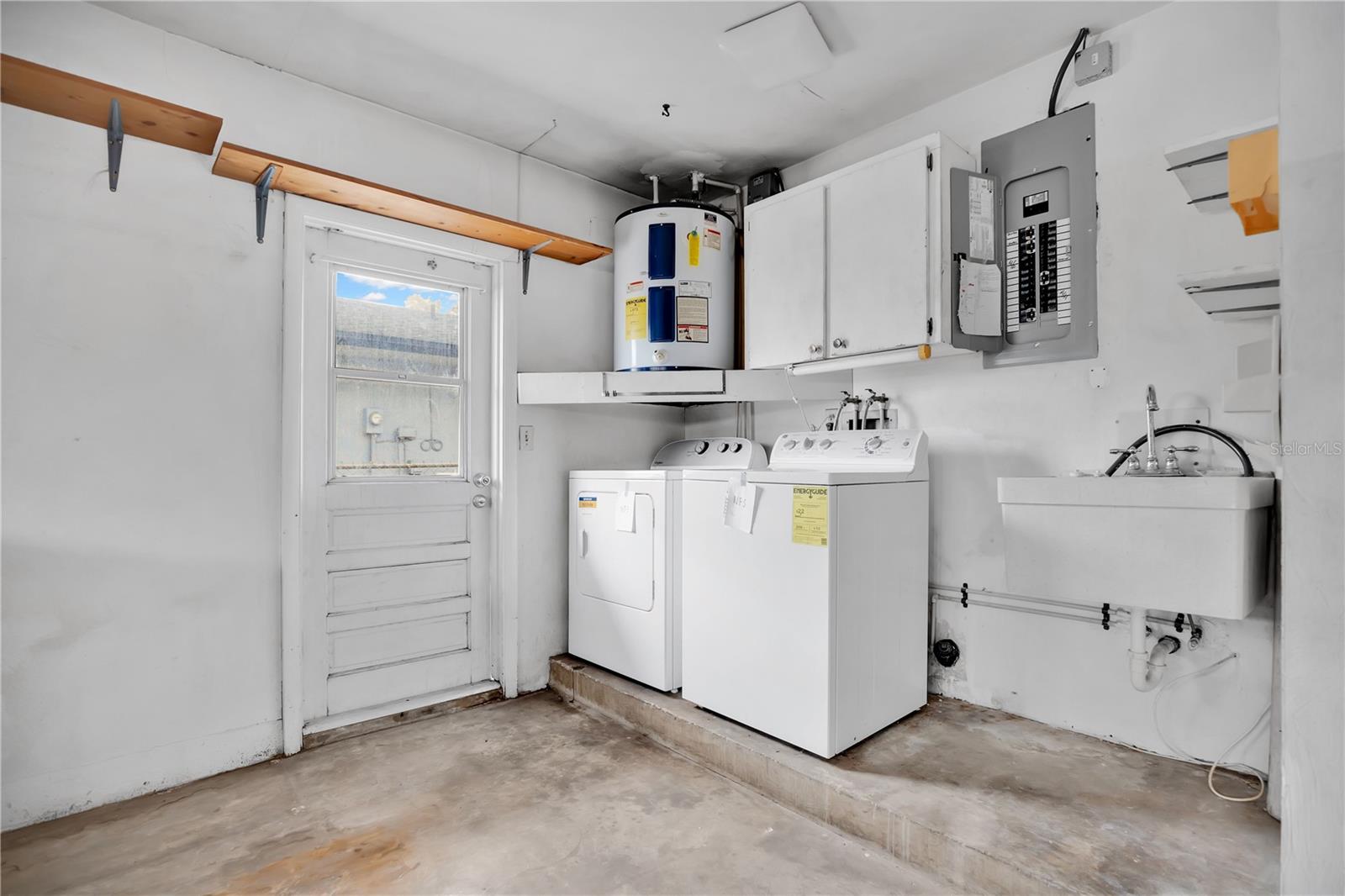 Image 32 of 49 For 4210 Stonewall Drive