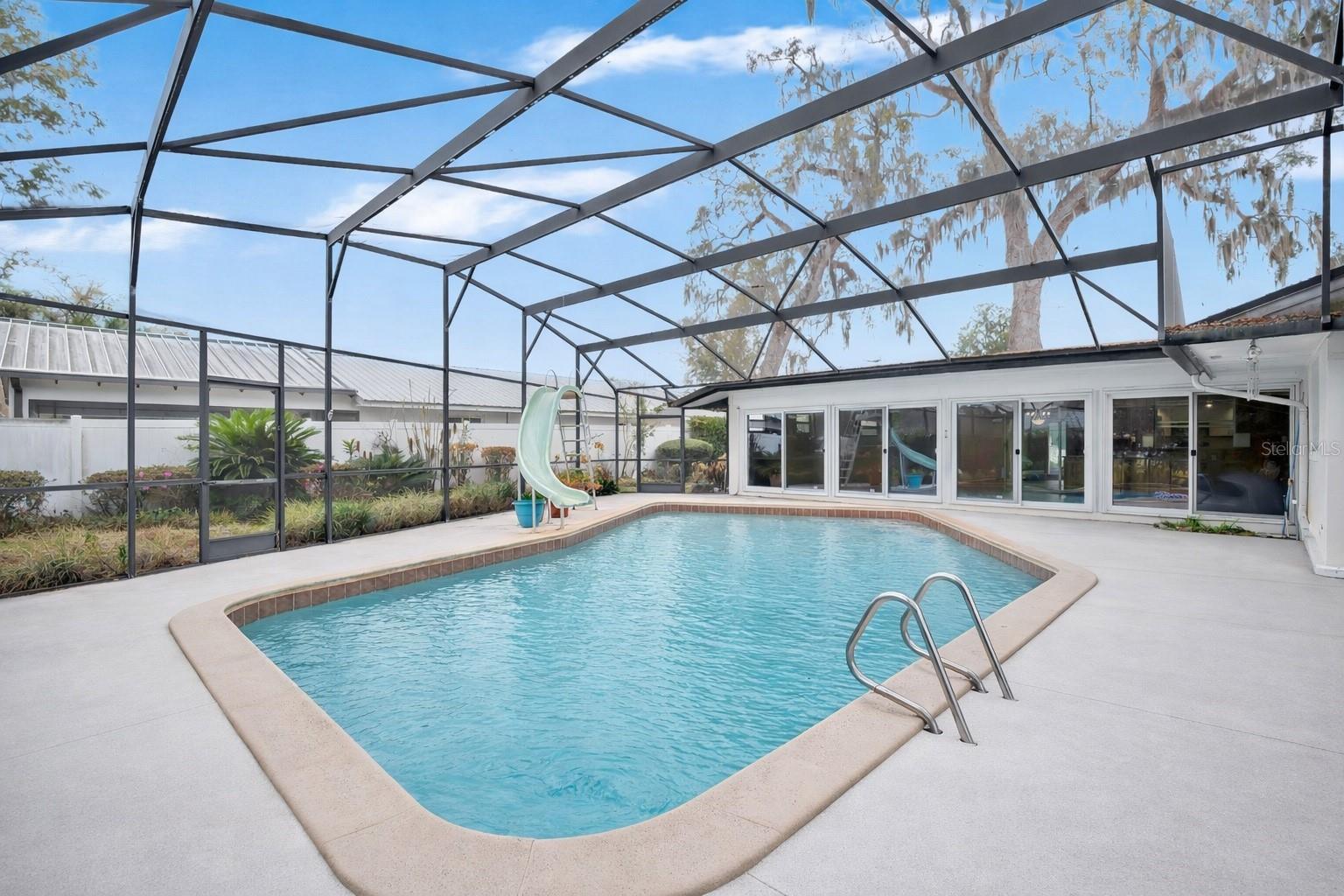 Image 36 of 49 For 4210 Stonewall Drive