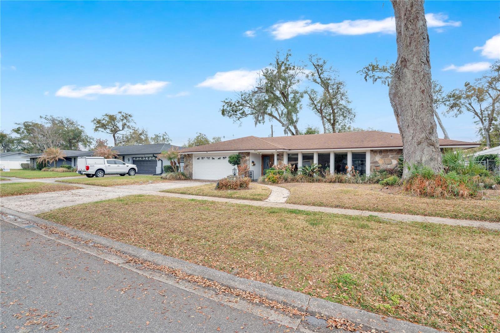 Image 40 of 49 For 4210 Stonewall Drive