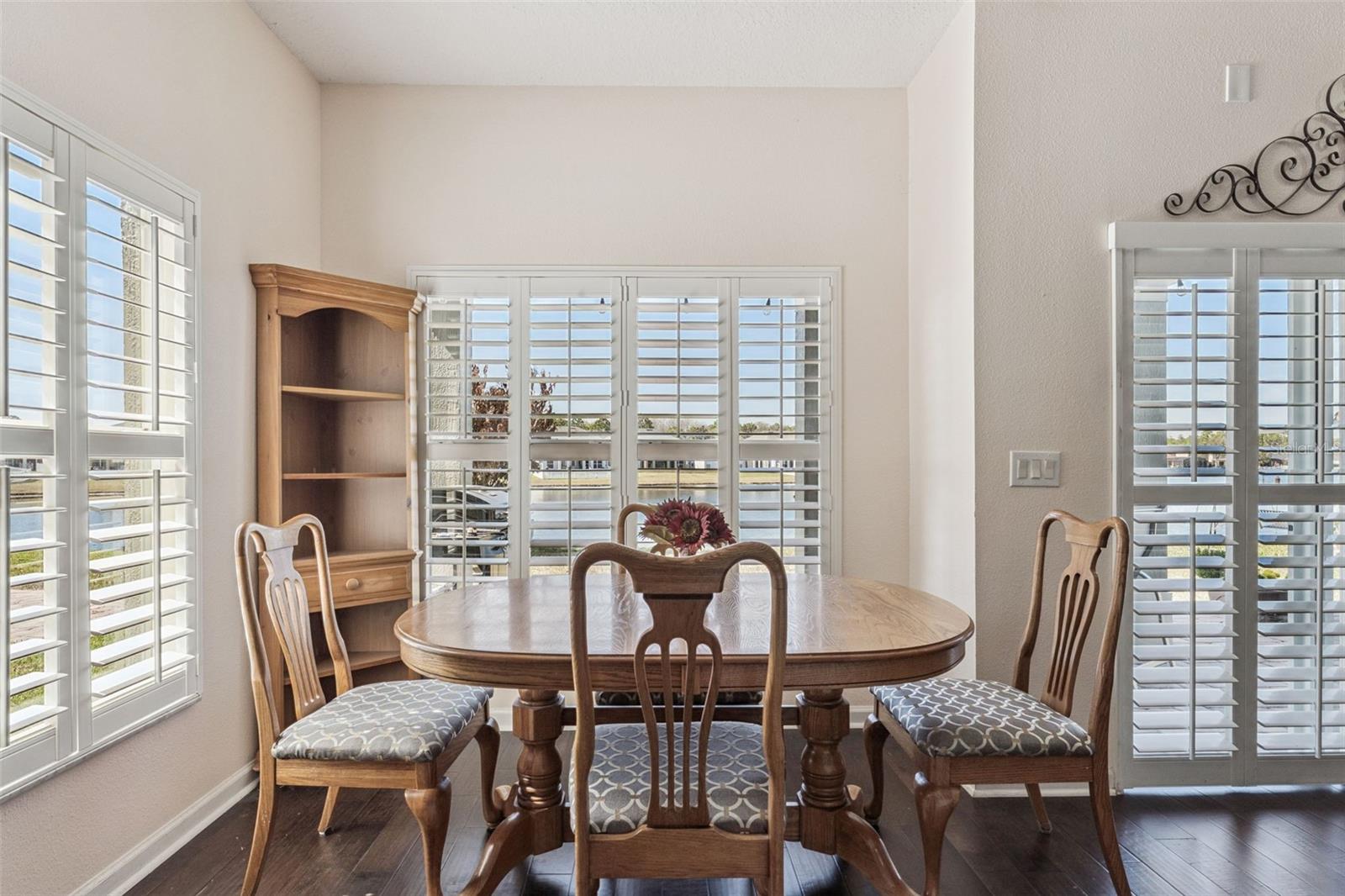 Image 10 of 49 For 10617 Willow Ridge Loop