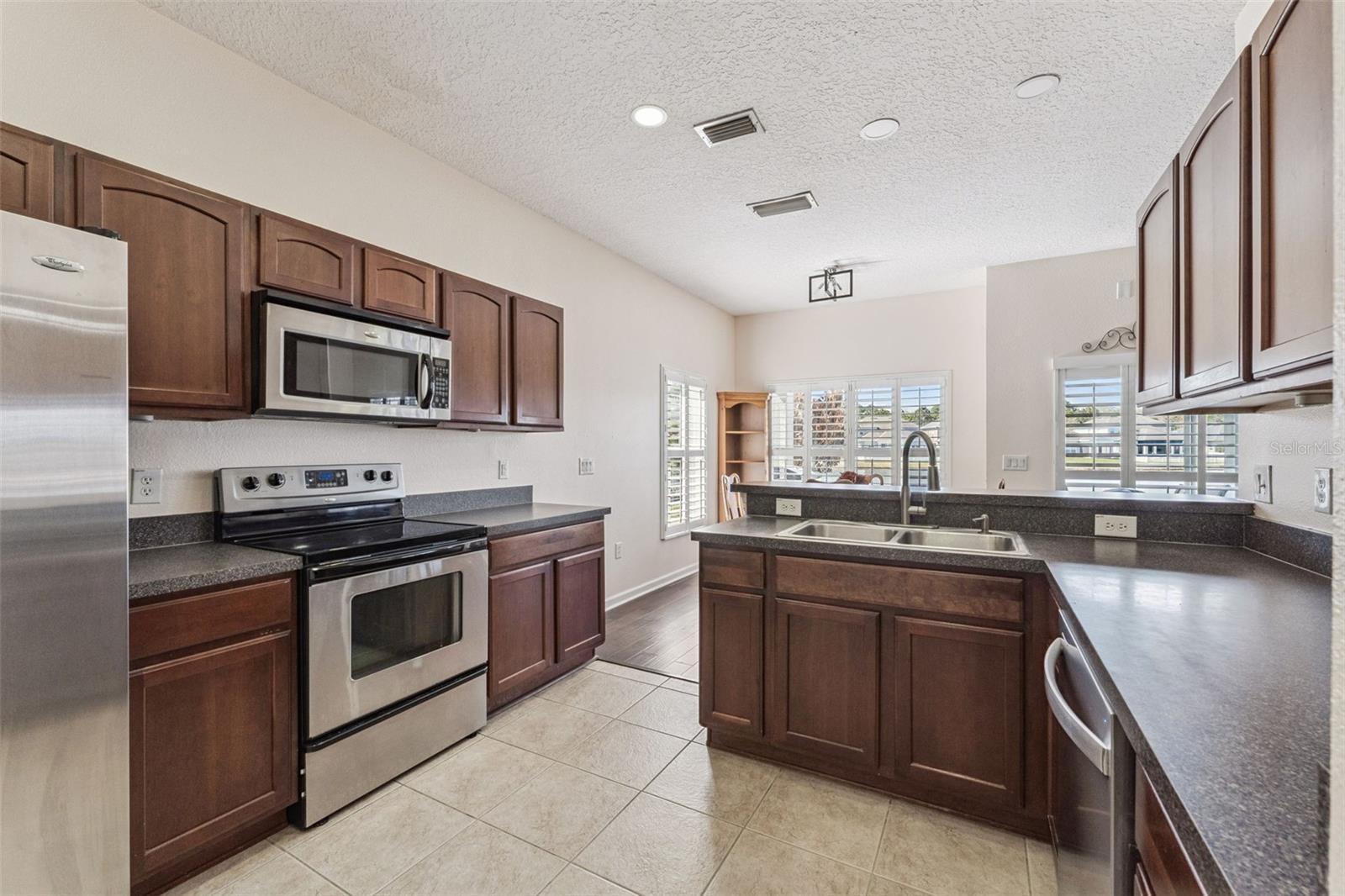 Image 12 of 49 For 10617 Willow Ridge Loop