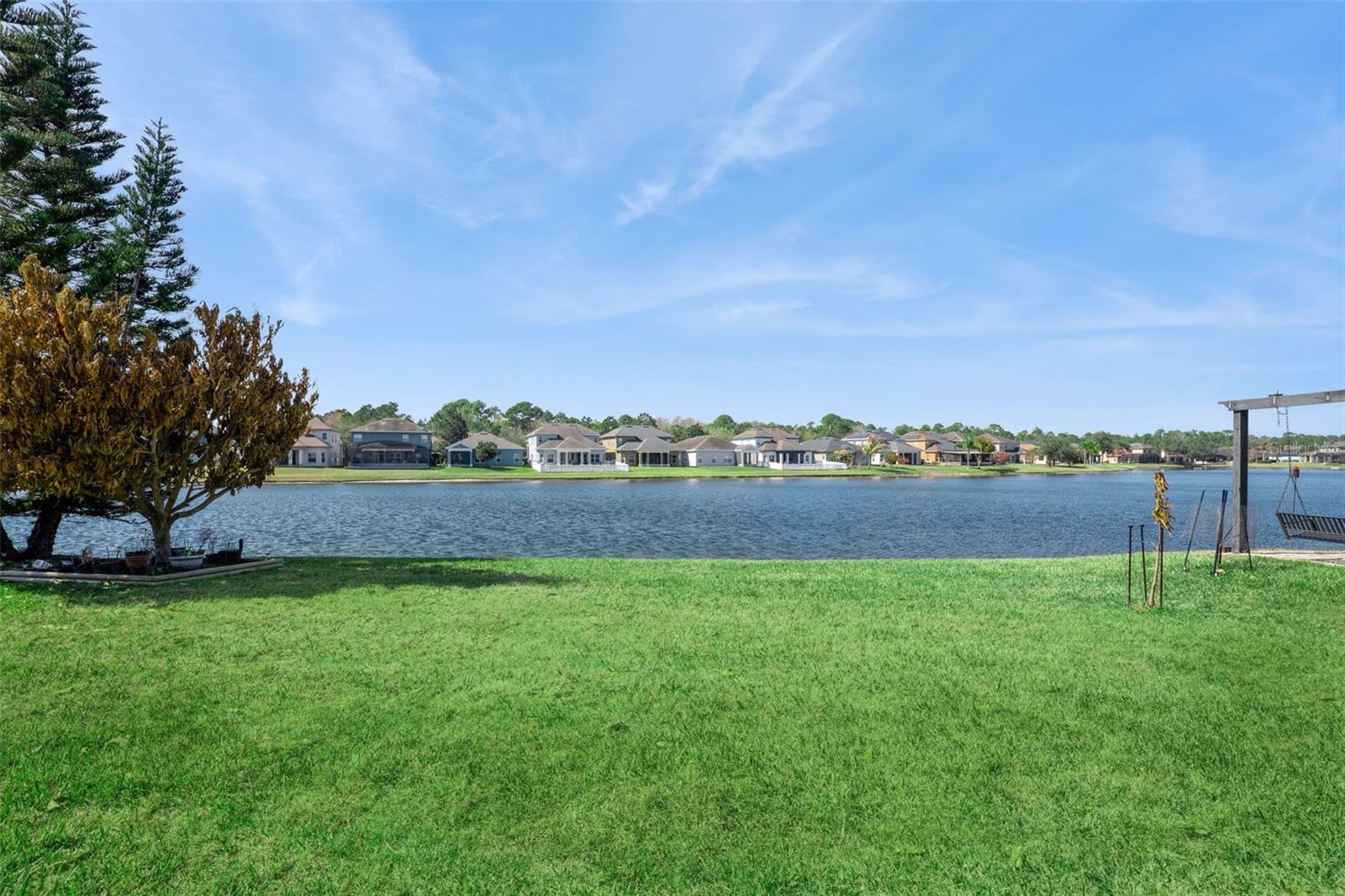 Image 4 of 49 For 10617 Willow Ridge Loop