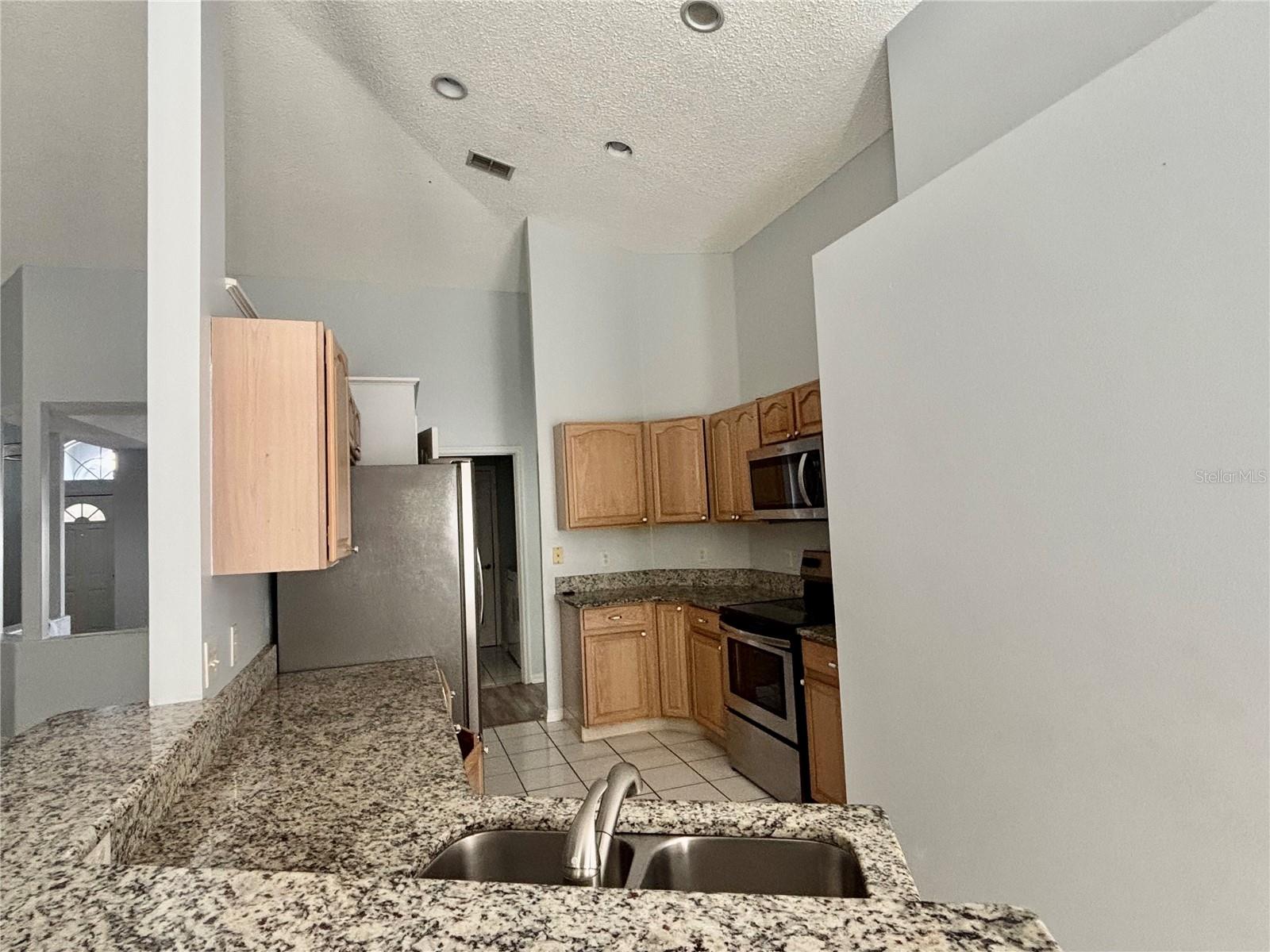 Image 7 of 15 For 12414 Bohannon Boulevard