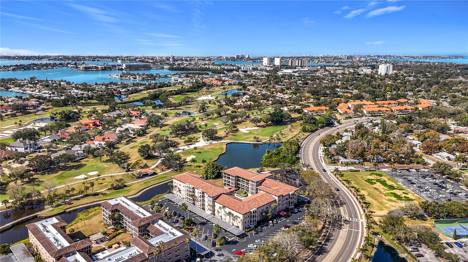 Image 13 of 50 For 6150 Gulfport Boulevard S 304