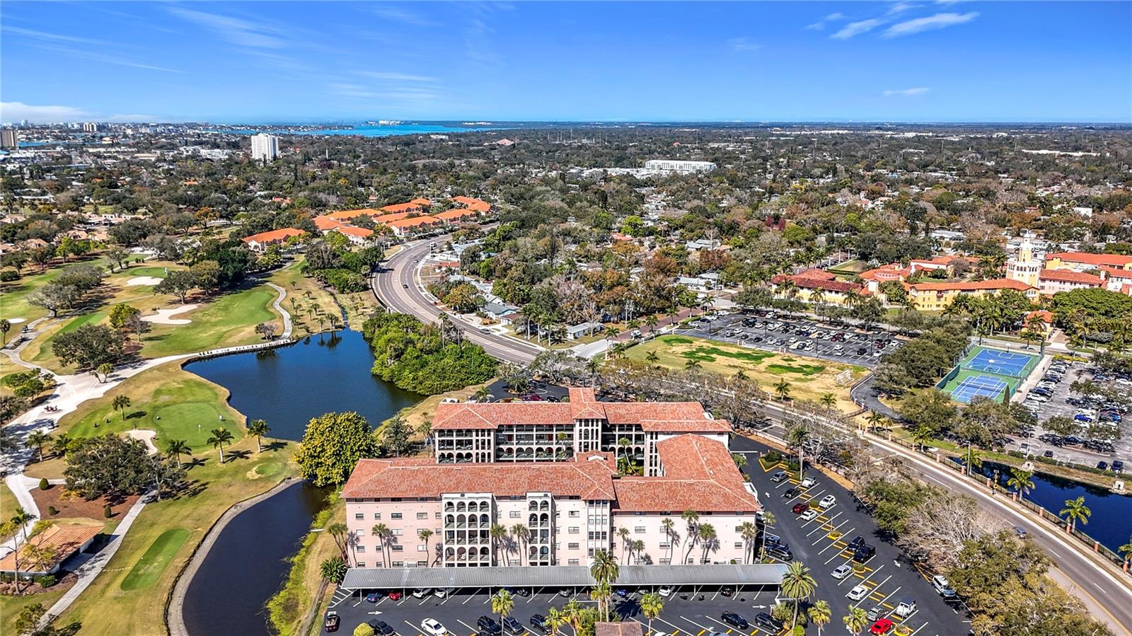 Image 14 of 50 For 6150 Gulfport Boulevard S 304