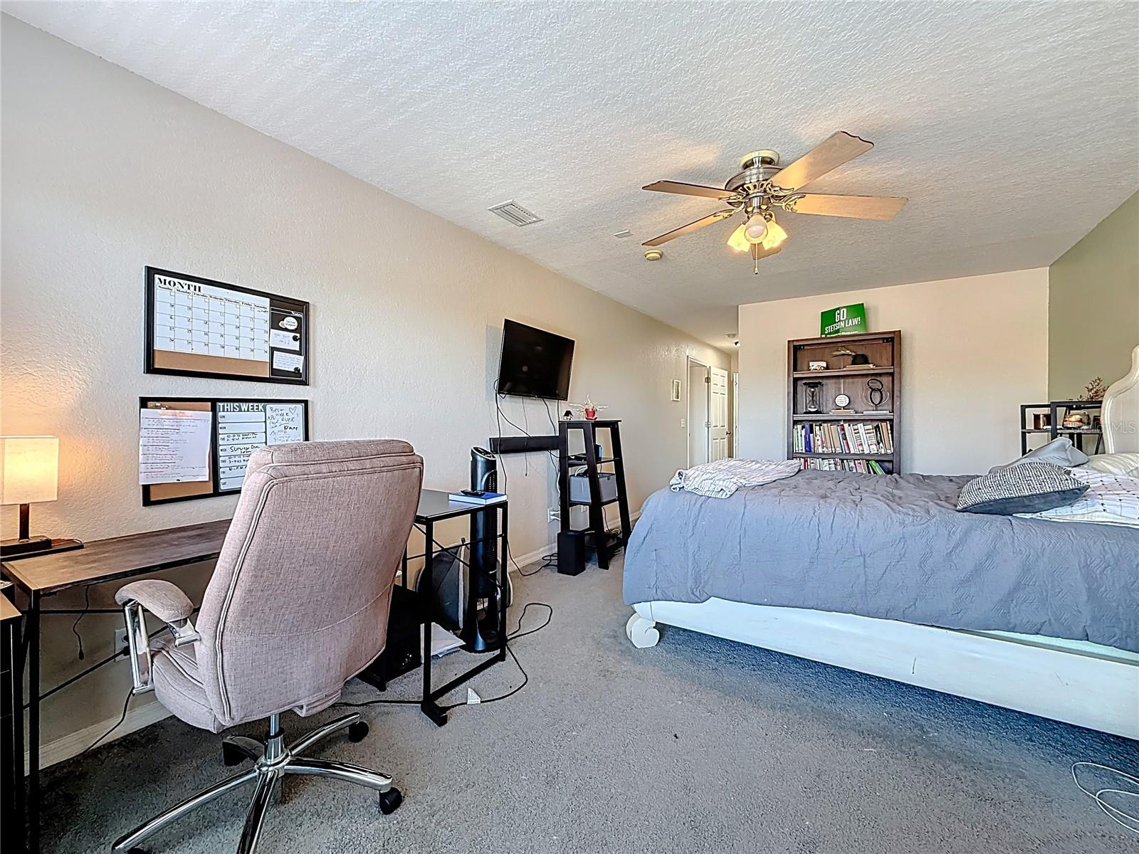 Image 30 of 50 For 6150 Gulfport Boulevard S 304