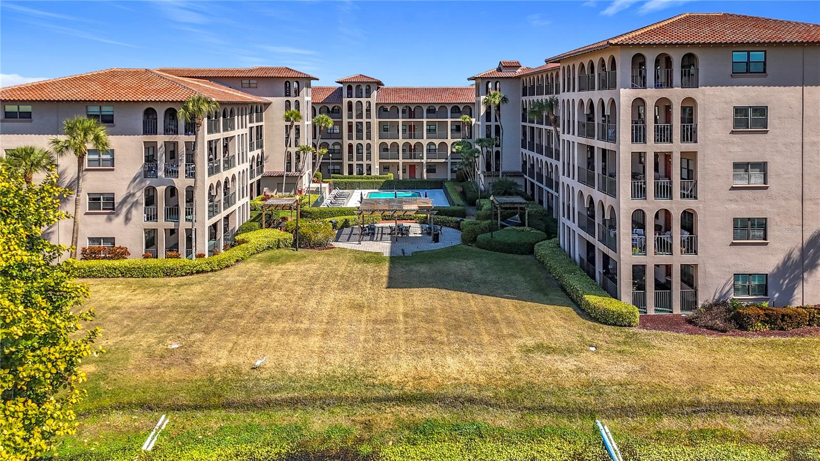 Image 42 of 50 For 6150 Gulfport Boulevard S 304