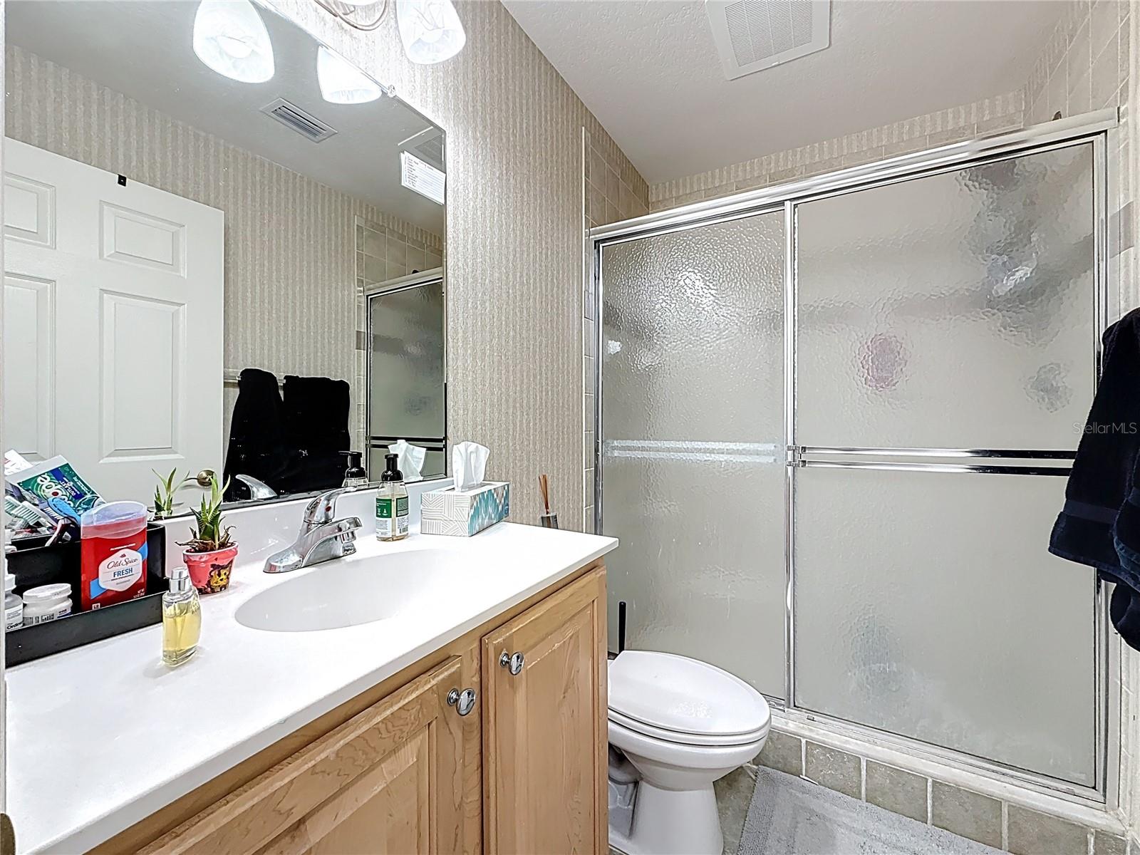 Image 6 of 50 For 6150 Gulfport Boulevard S 304