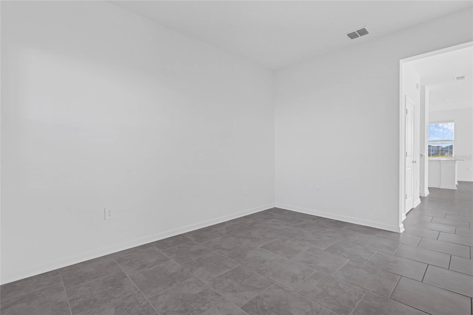 Image 3 of 23 For 2788 Pierr Street