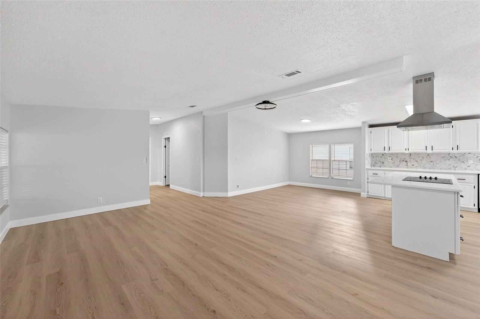 Image 19 of 43 For 3009 Manatee Road