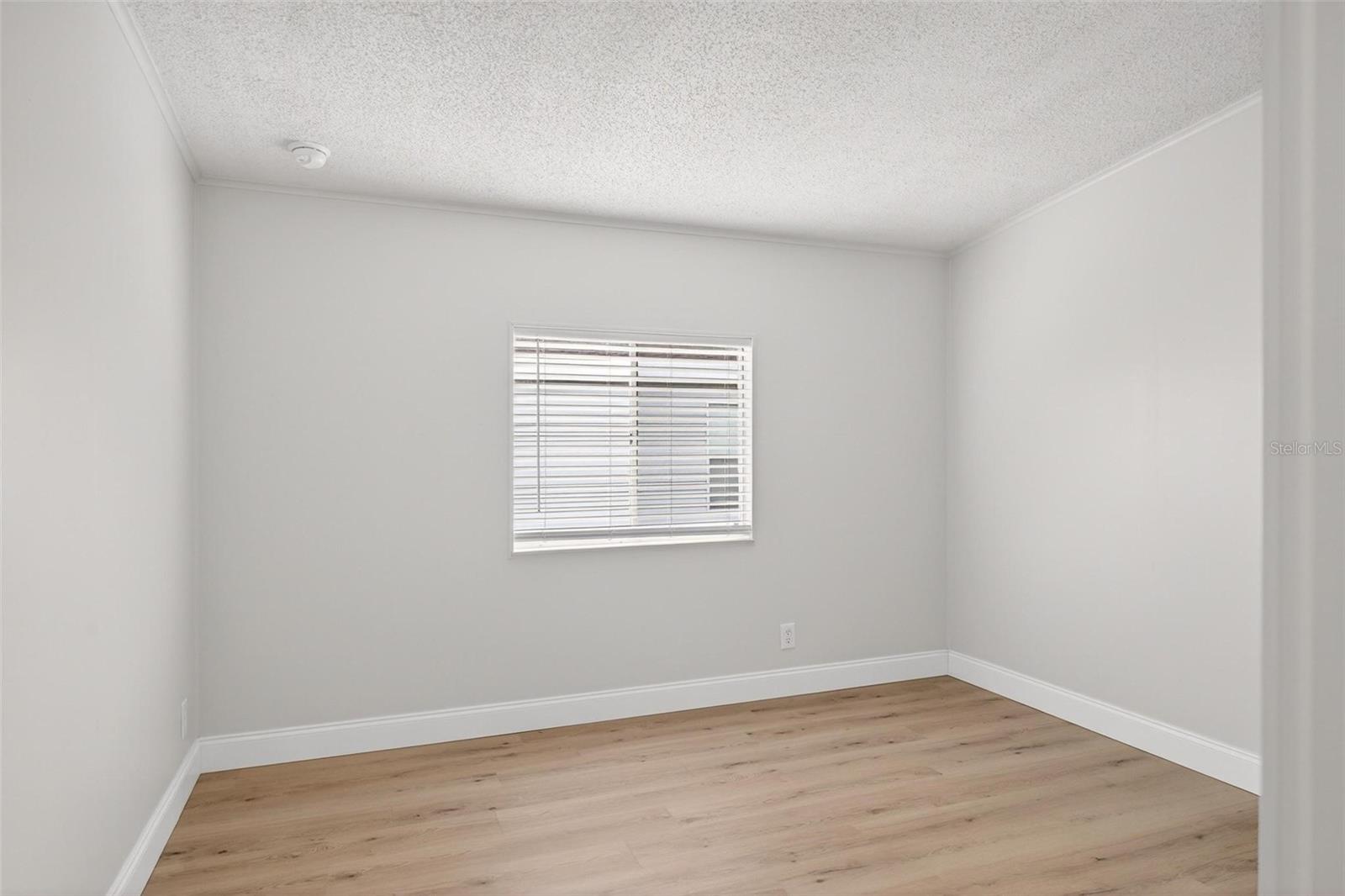 Image 23 of 43 For 3009 Manatee Road