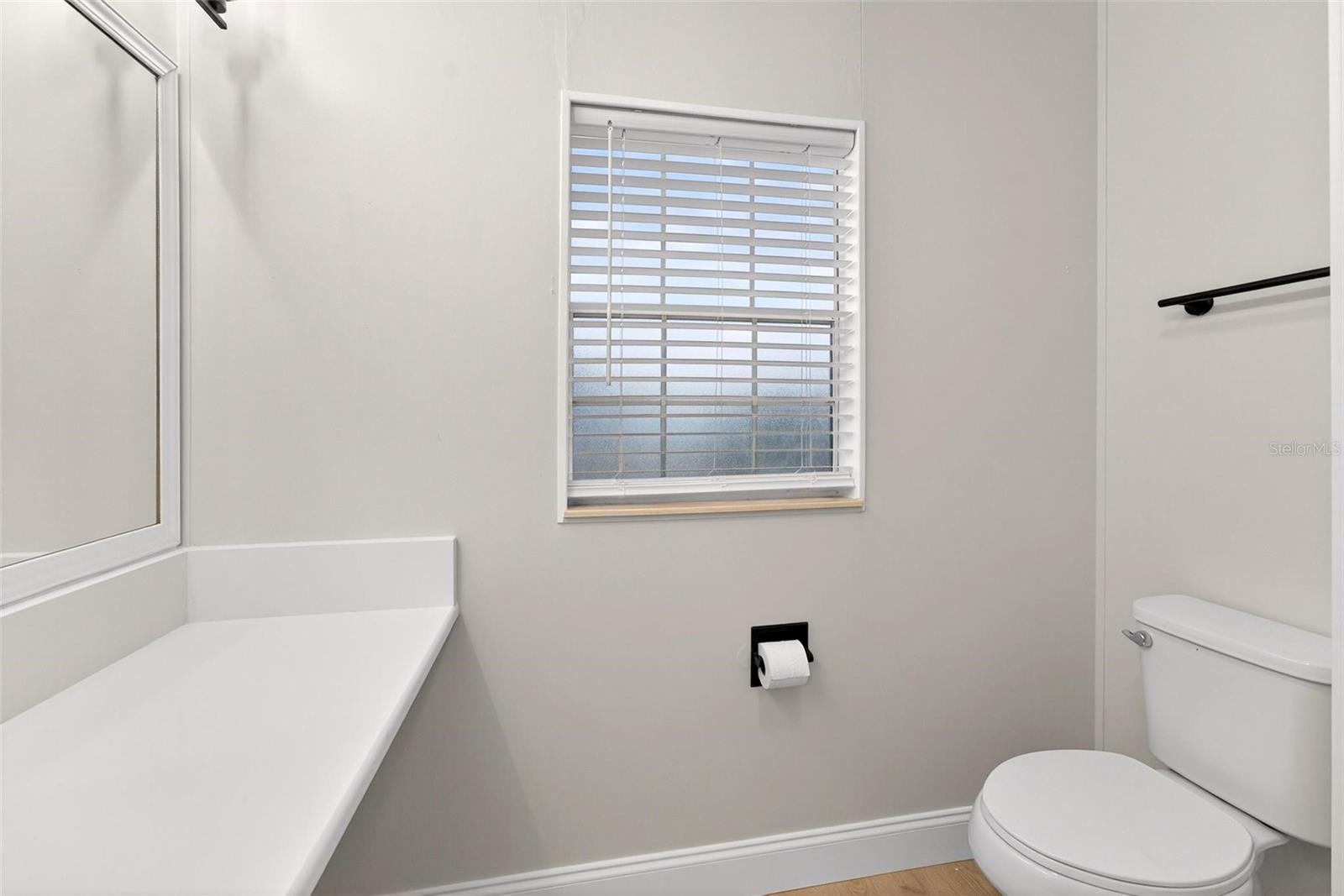 Image 29 of 43 For 3009 Manatee Road