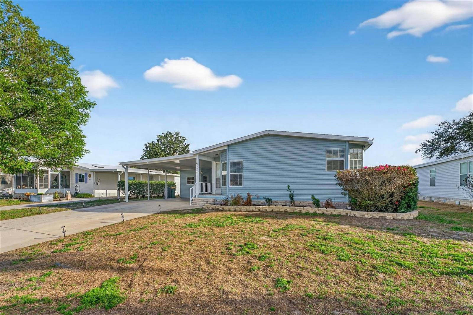 Image 3 of 43 For 3009 Manatee Road