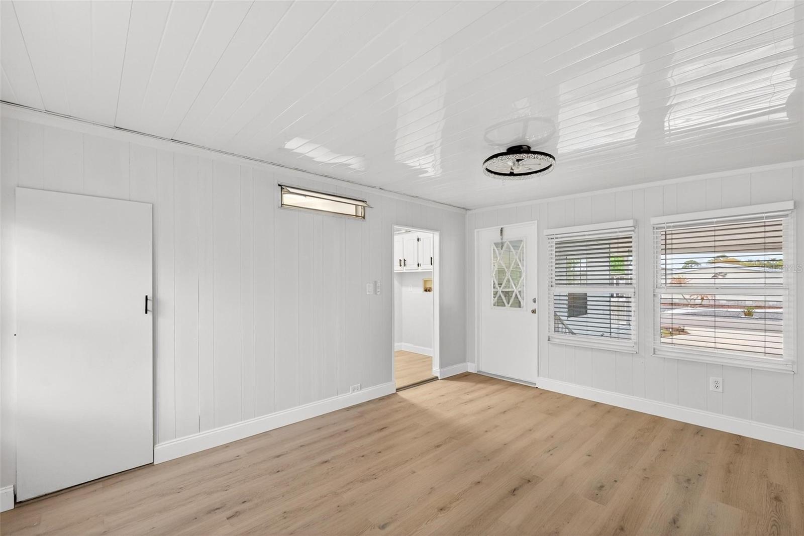 Image 33 of 43 For 3009 Manatee Road