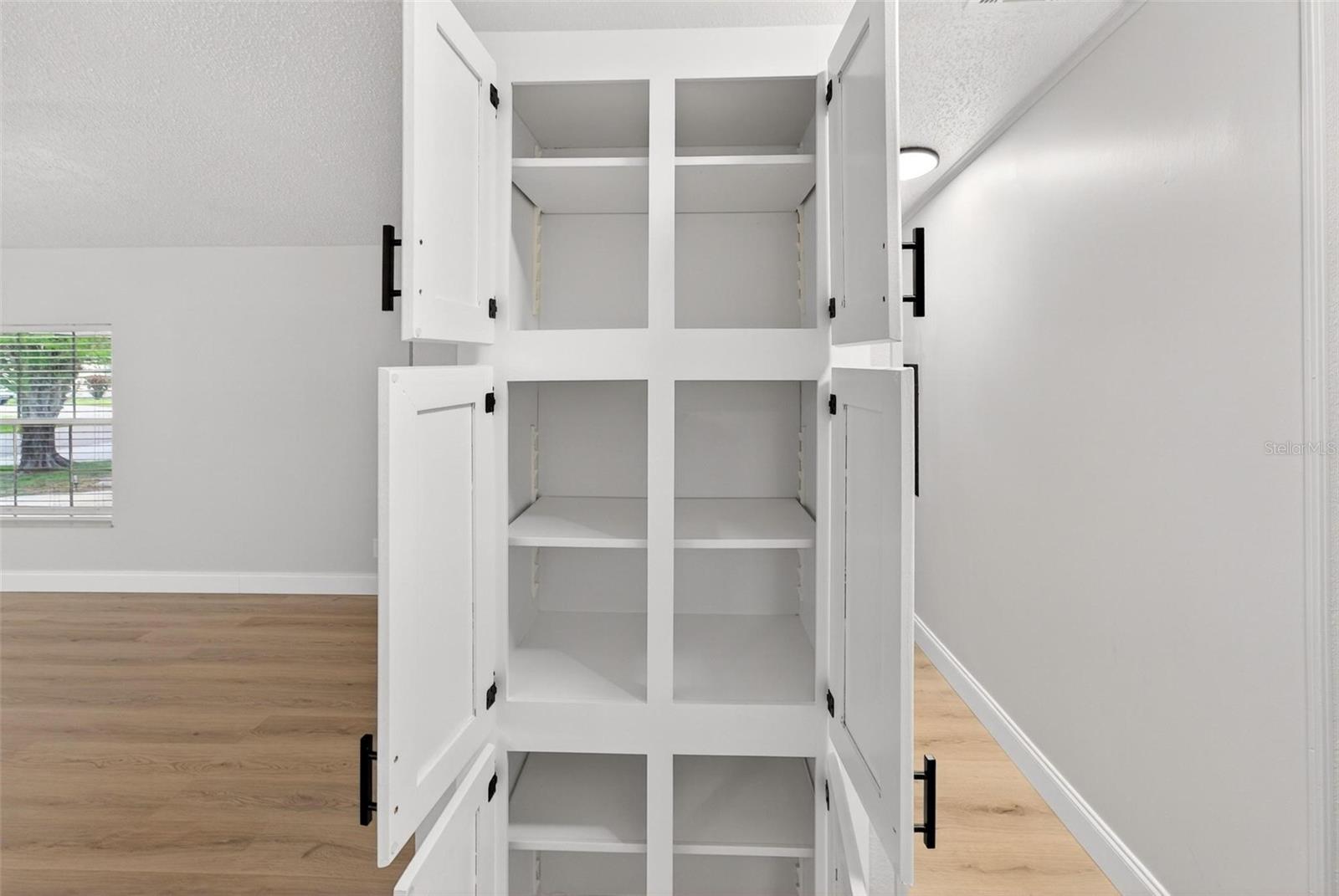 Image 37 of 43 For 3009 Manatee Road