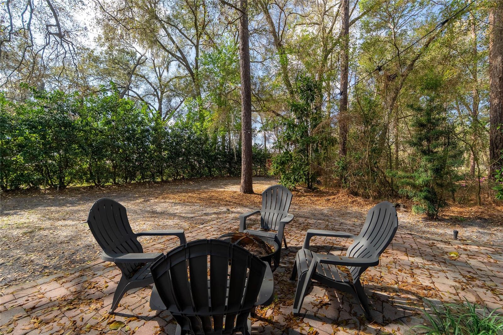 Image 33 of 36 For 184 Birchmont Drive