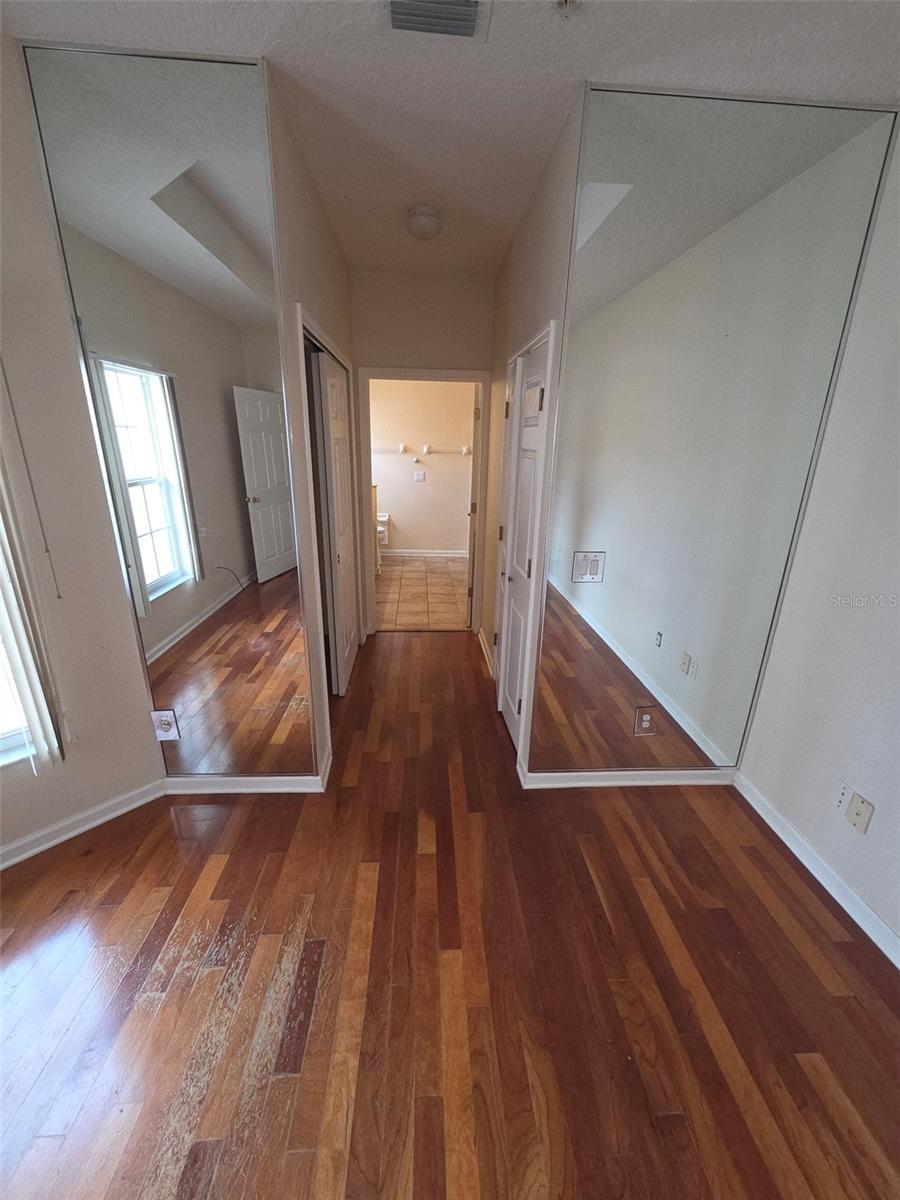 Image 15 of 42 For 8755 Silk Bay Place