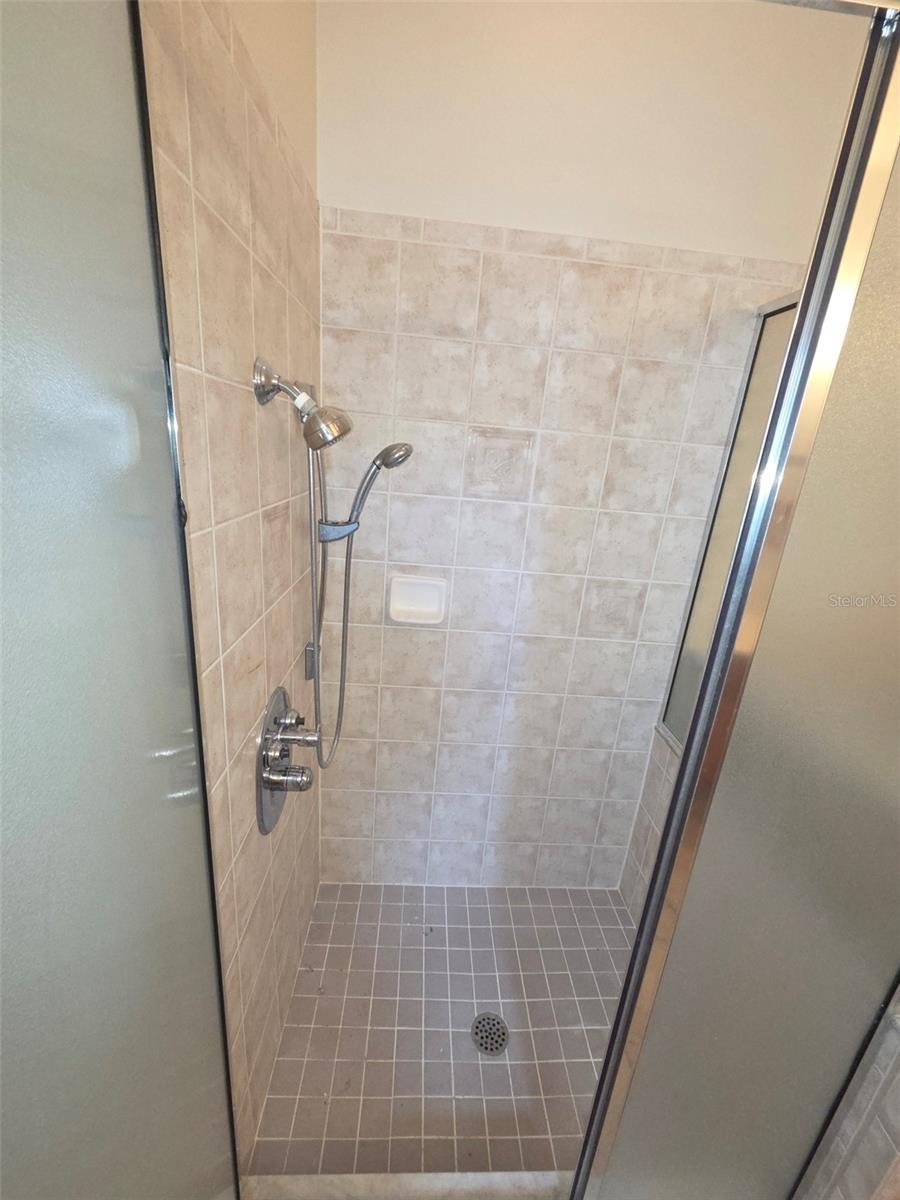 Image 21 of 42 For 8755 Silk Bay Place