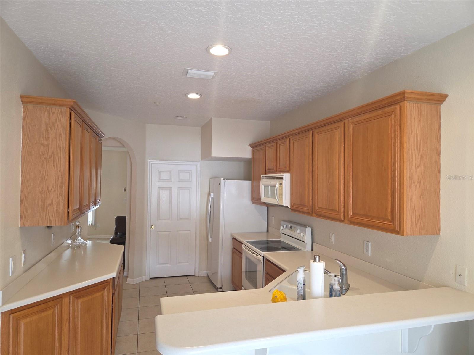 Image 28 of 42 For 8755 Silk Bay Place