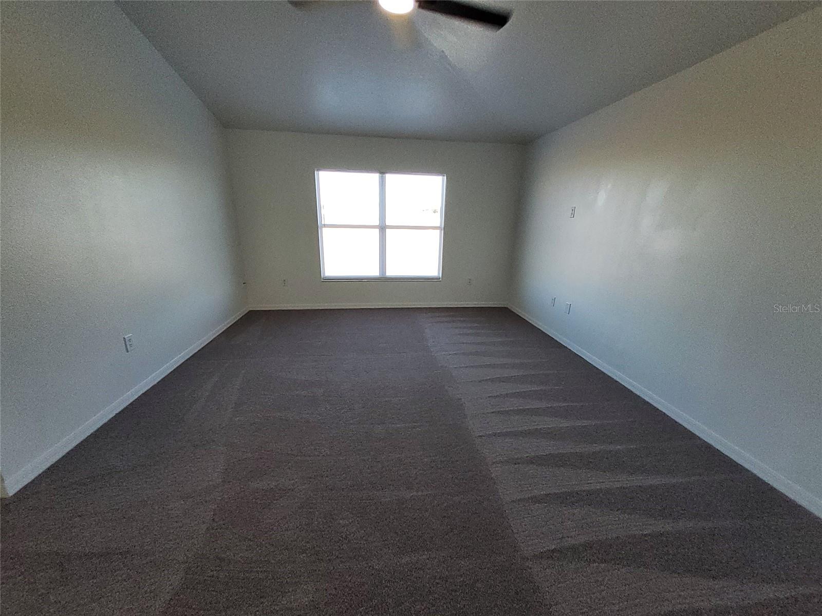 Image 14 of 33 For 509 Ridges Drive