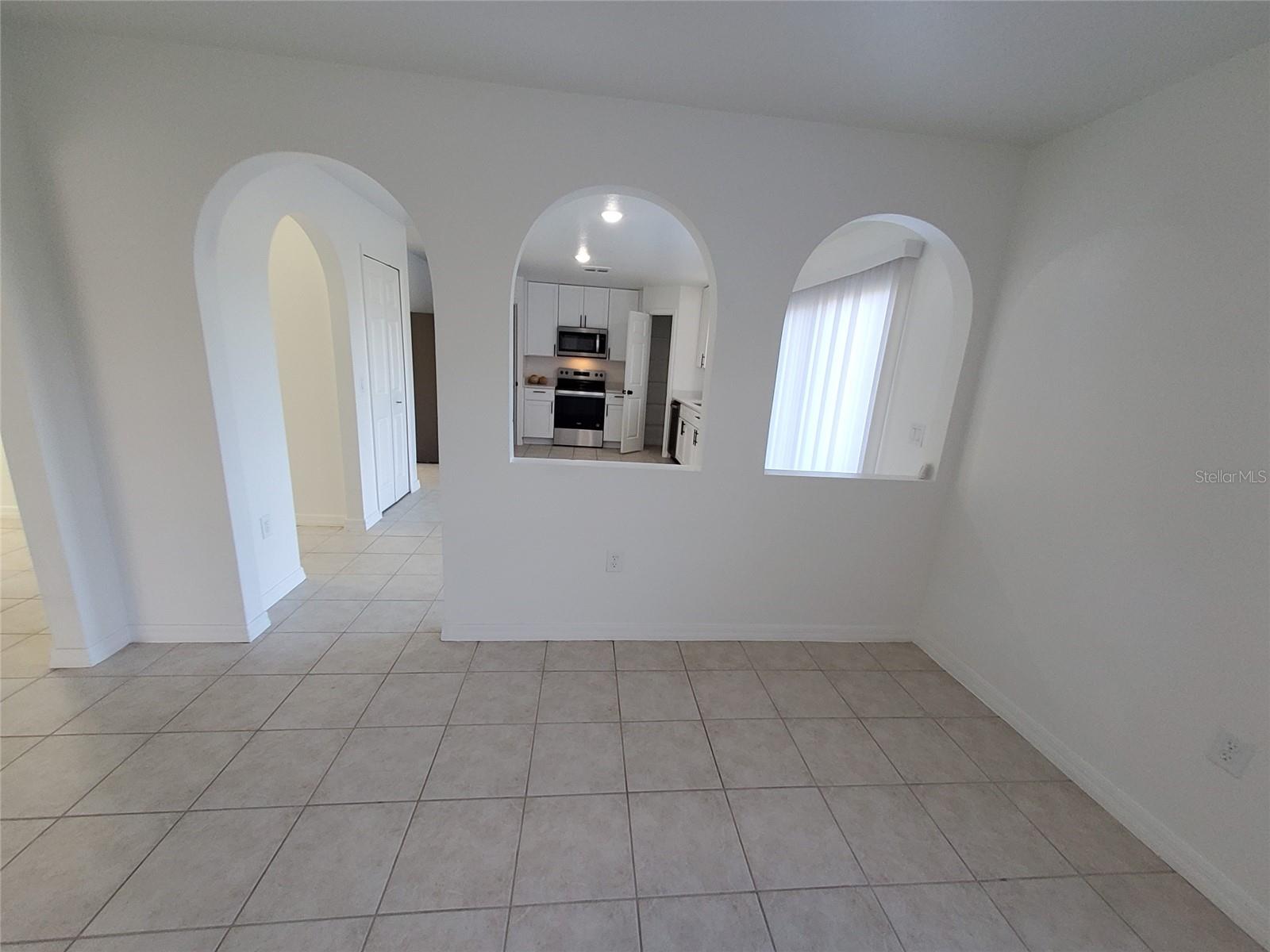 Image 7 of 33 For 509 Ridges Drive