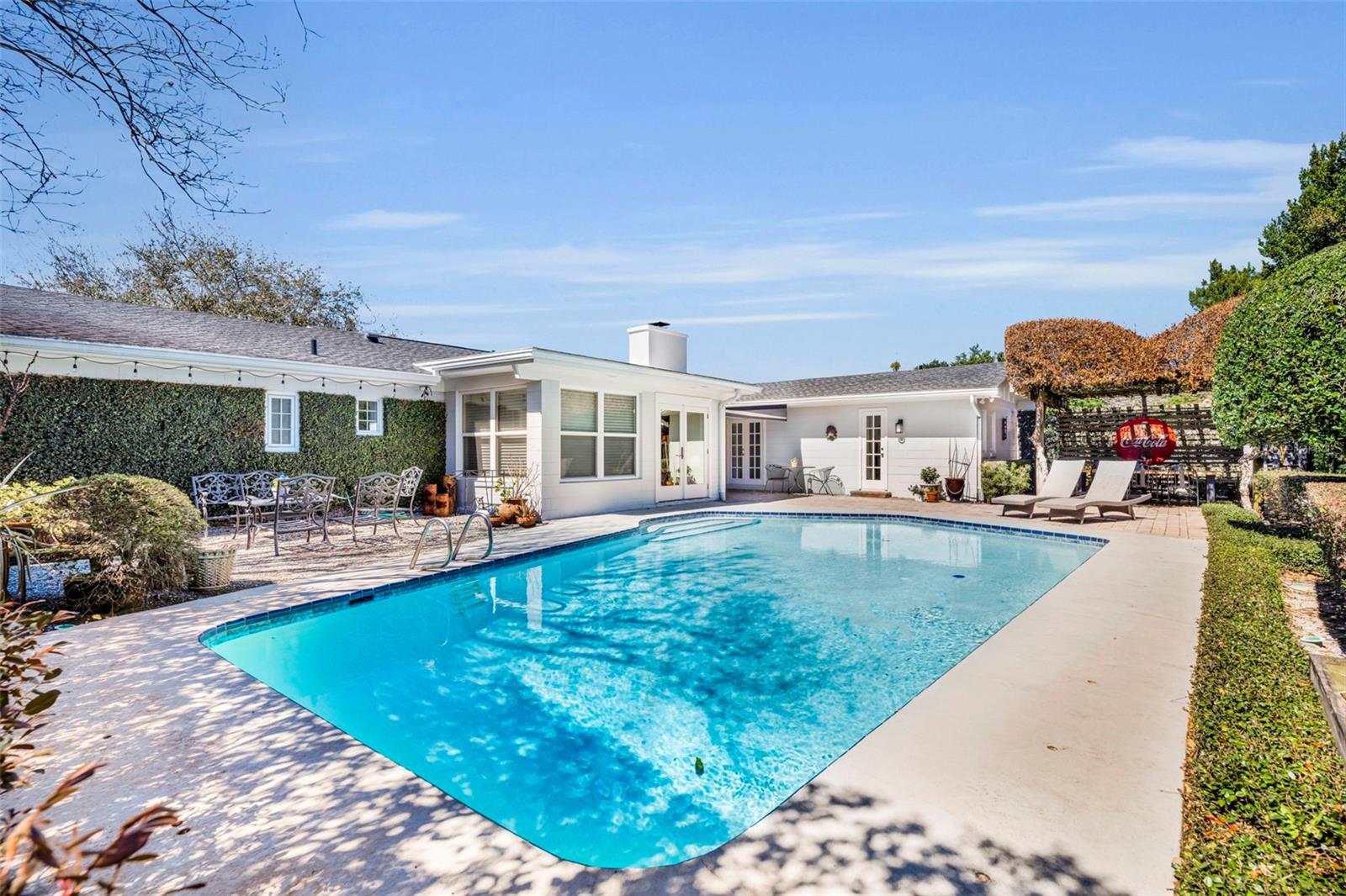 Image 40 of 54 For 628 Dunblane Drive