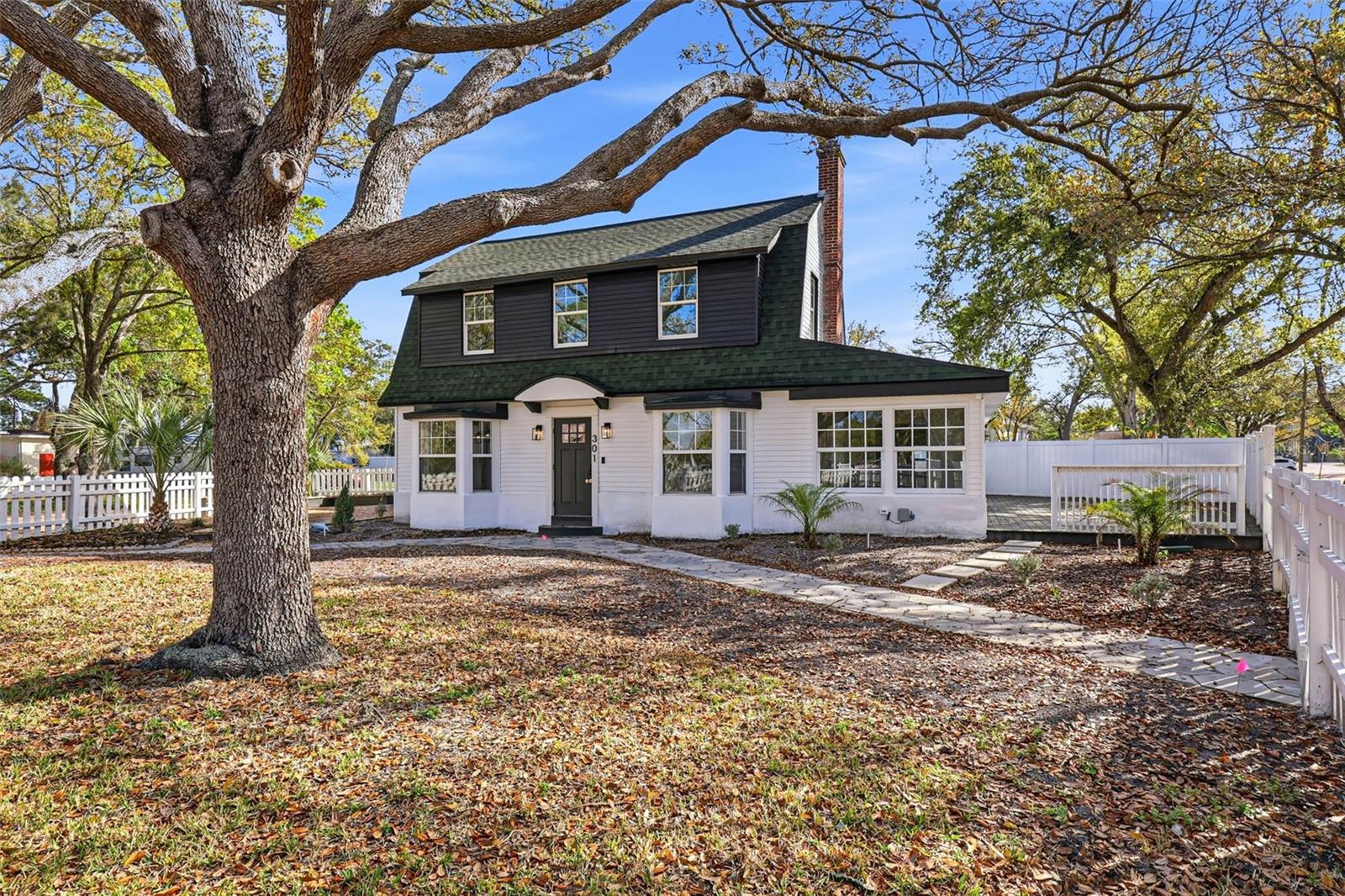 Image 10 of 75 For 301 81st Avenue Ne