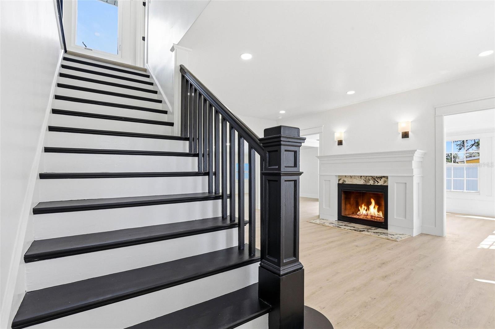 Image 24 of 75 For 301 81st Avenue Ne