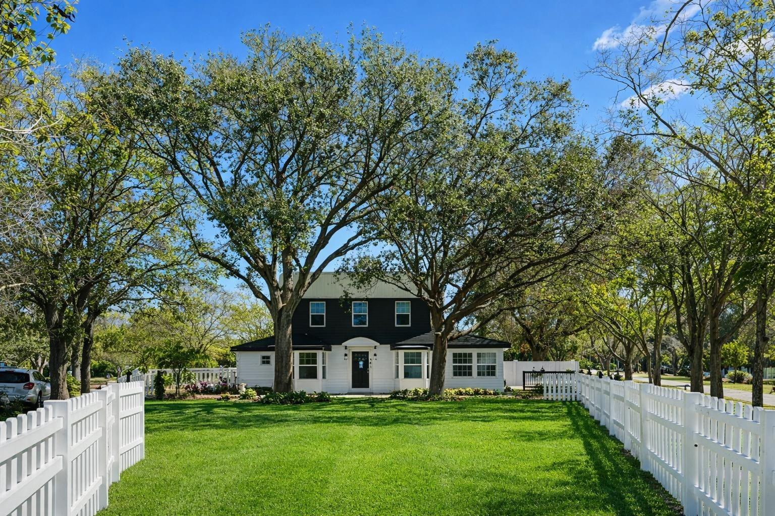 Image 4 of 75 For 301 81st Avenue Ne