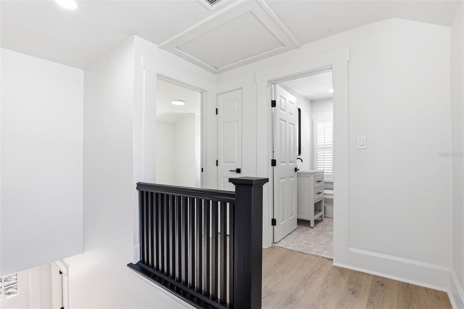 Image 53 of 75 For 301 81st Avenue Ne