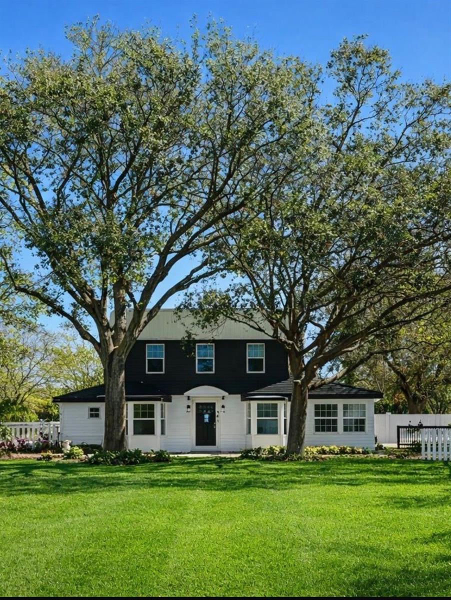 Image 6 of 75 For 301 81st Avenue Ne