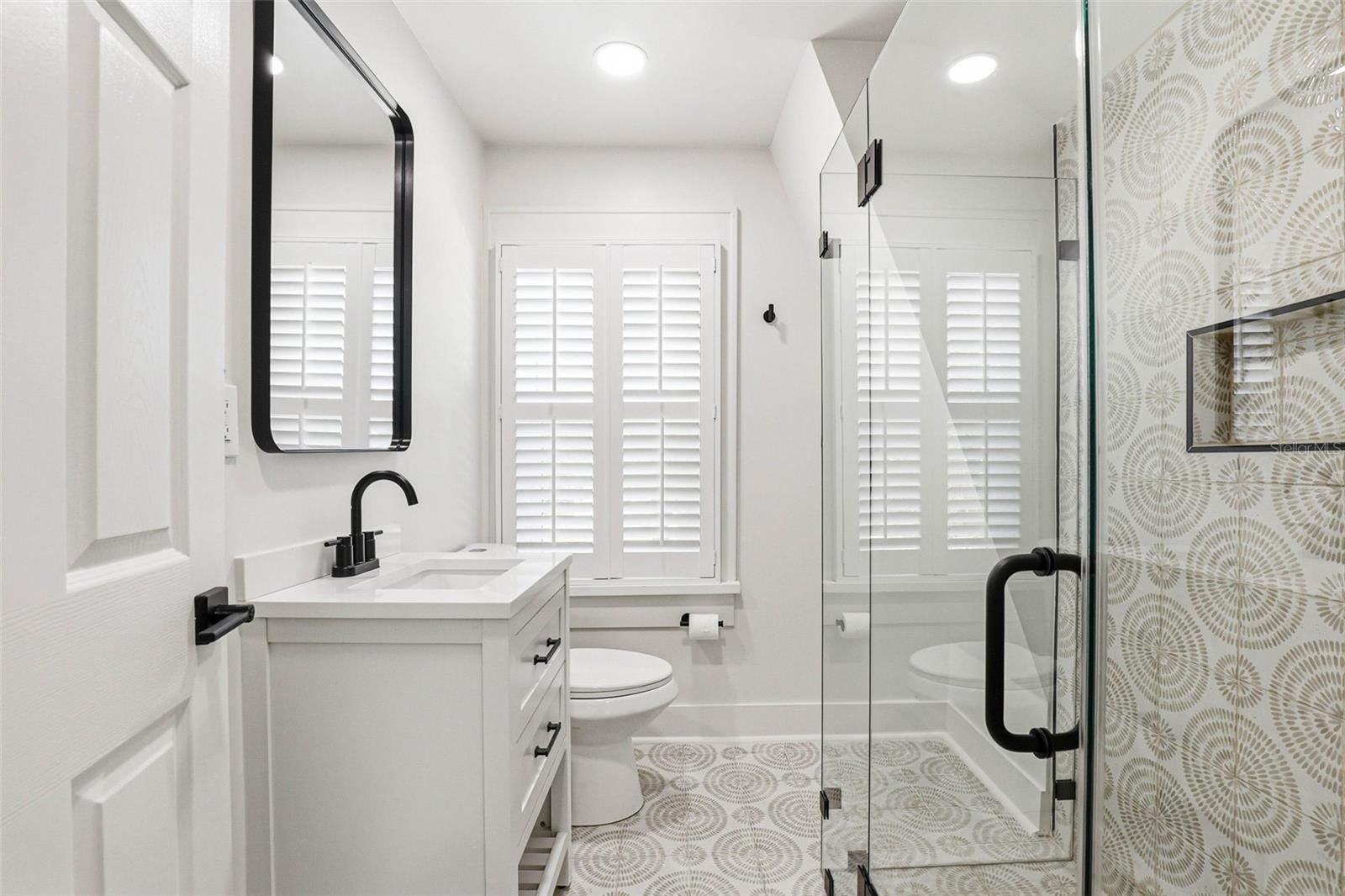 Image 62 of 75 For 301 81st Avenue Ne