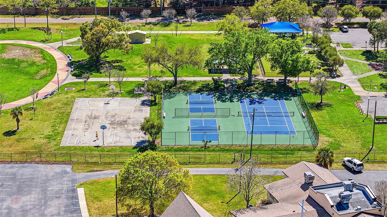 Image 72 of 75 For 301 81st Avenue Ne