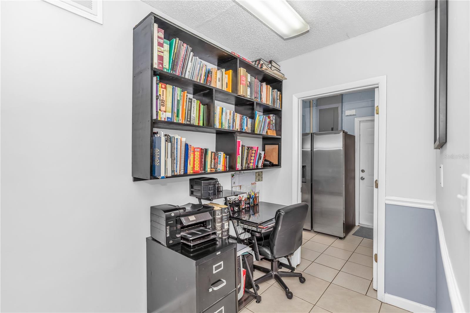 Image 20 of 44 For 502 San Marie Avenue