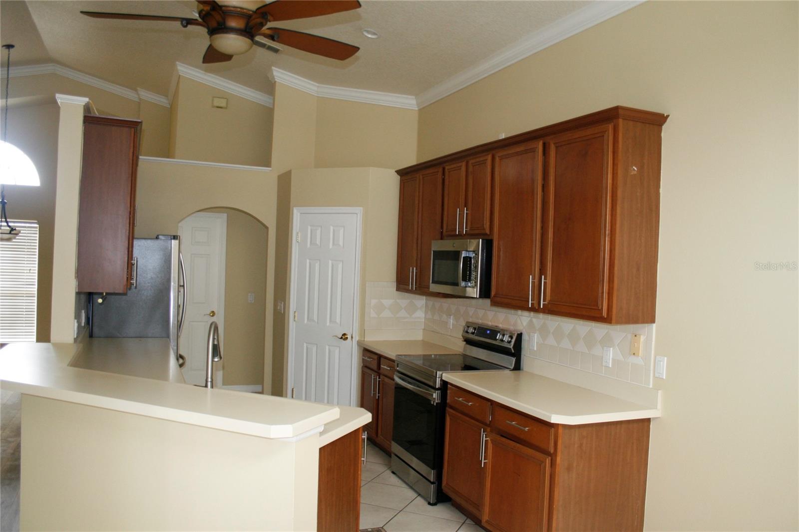 Image 4 of 23 For 309 View Court