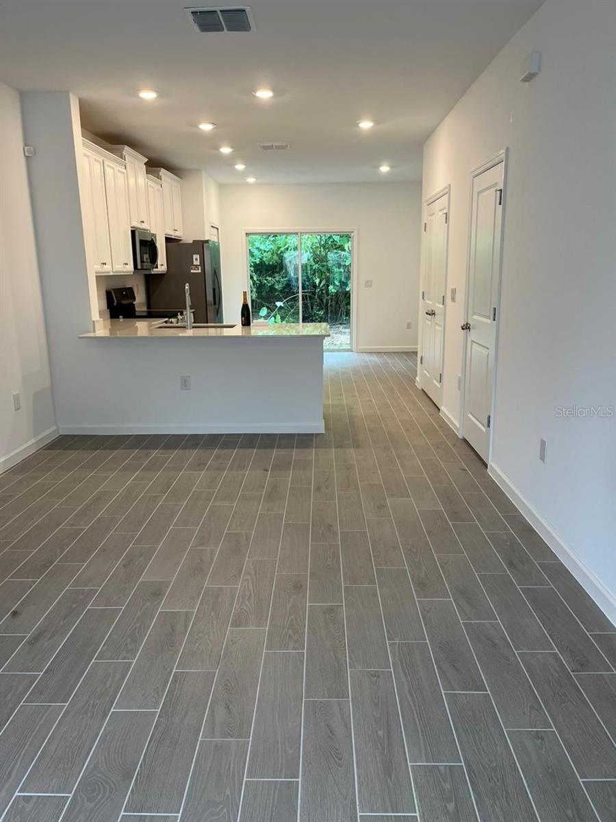 Image 7 of 23 For 3409 34th Ave Circle 3