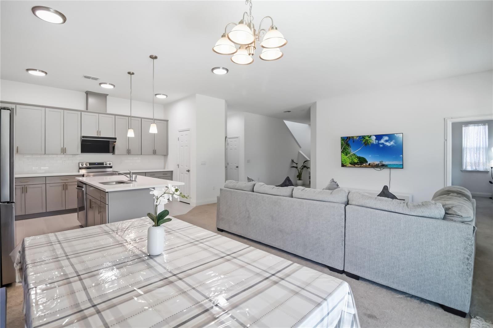 Image 35 of 65 For 827 Dennis Avenue