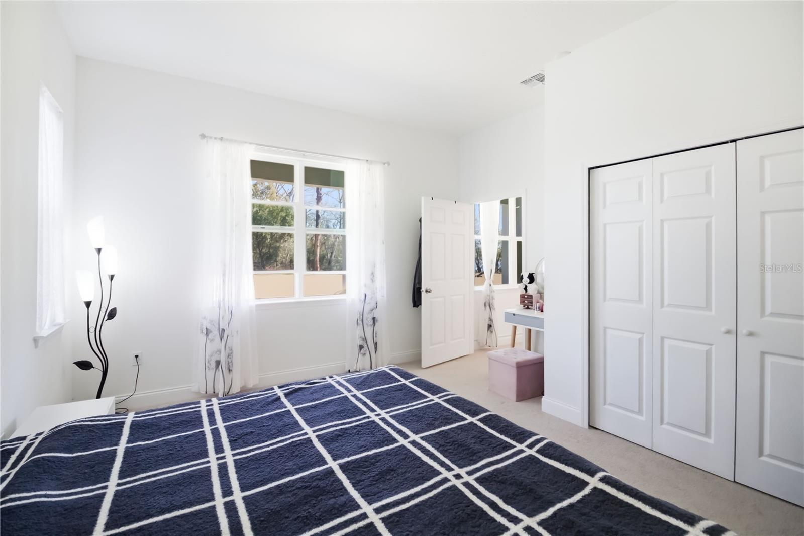 Image 37 of 65 For 827 Dennis Avenue