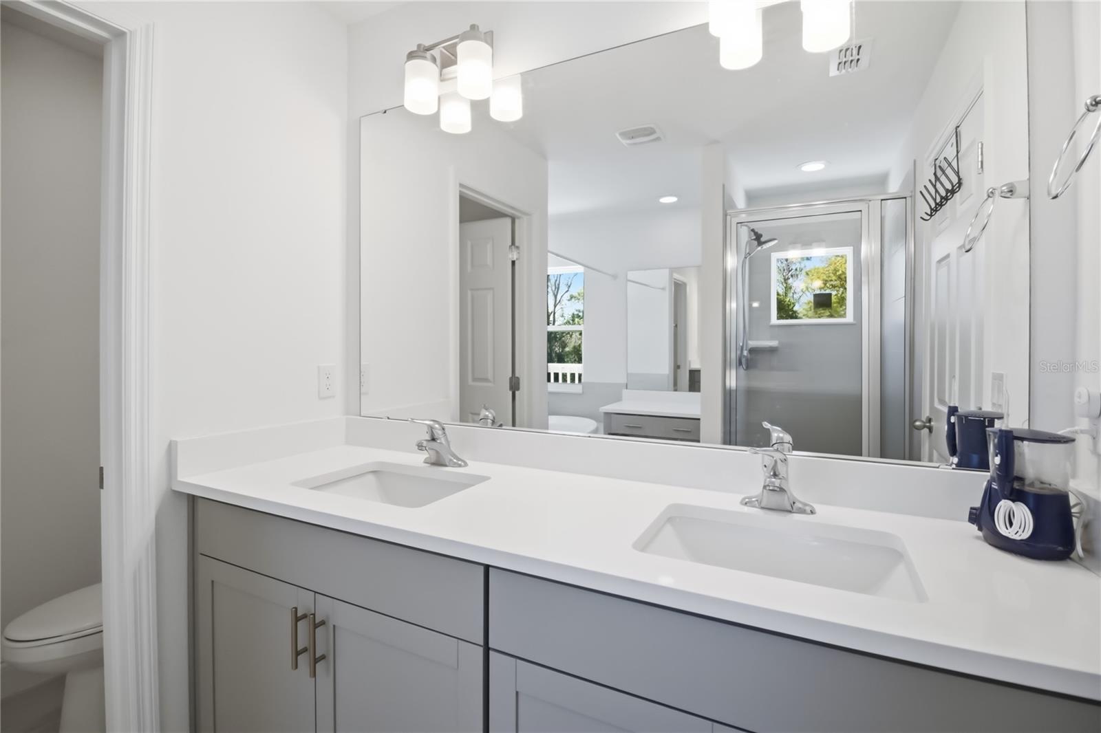 Image 48 of 65 For 827 Dennis Avenue