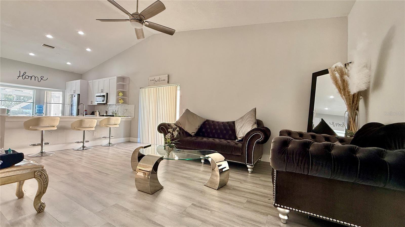 Image 19 of 34 For 22 Paxford Lane