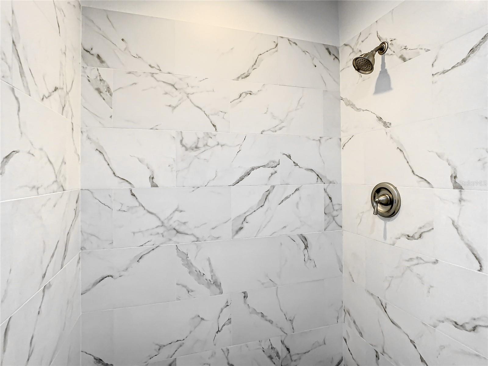 Image 17 of 20 For 2642 Brookside Court