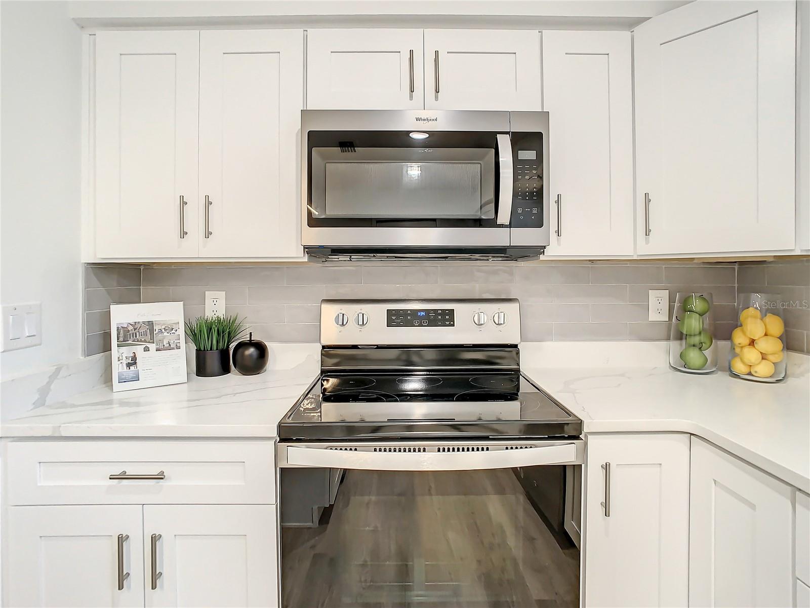 Image 6 of 20 For 2642 Brookside Court