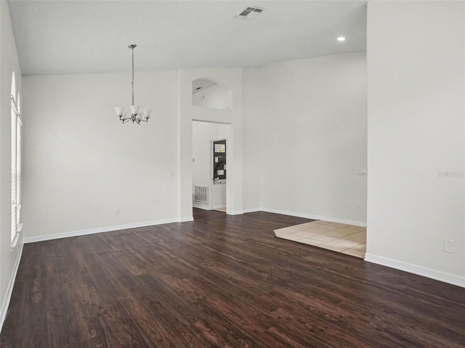 Image 12 of 27 For 1714 Cedar Lake Drive